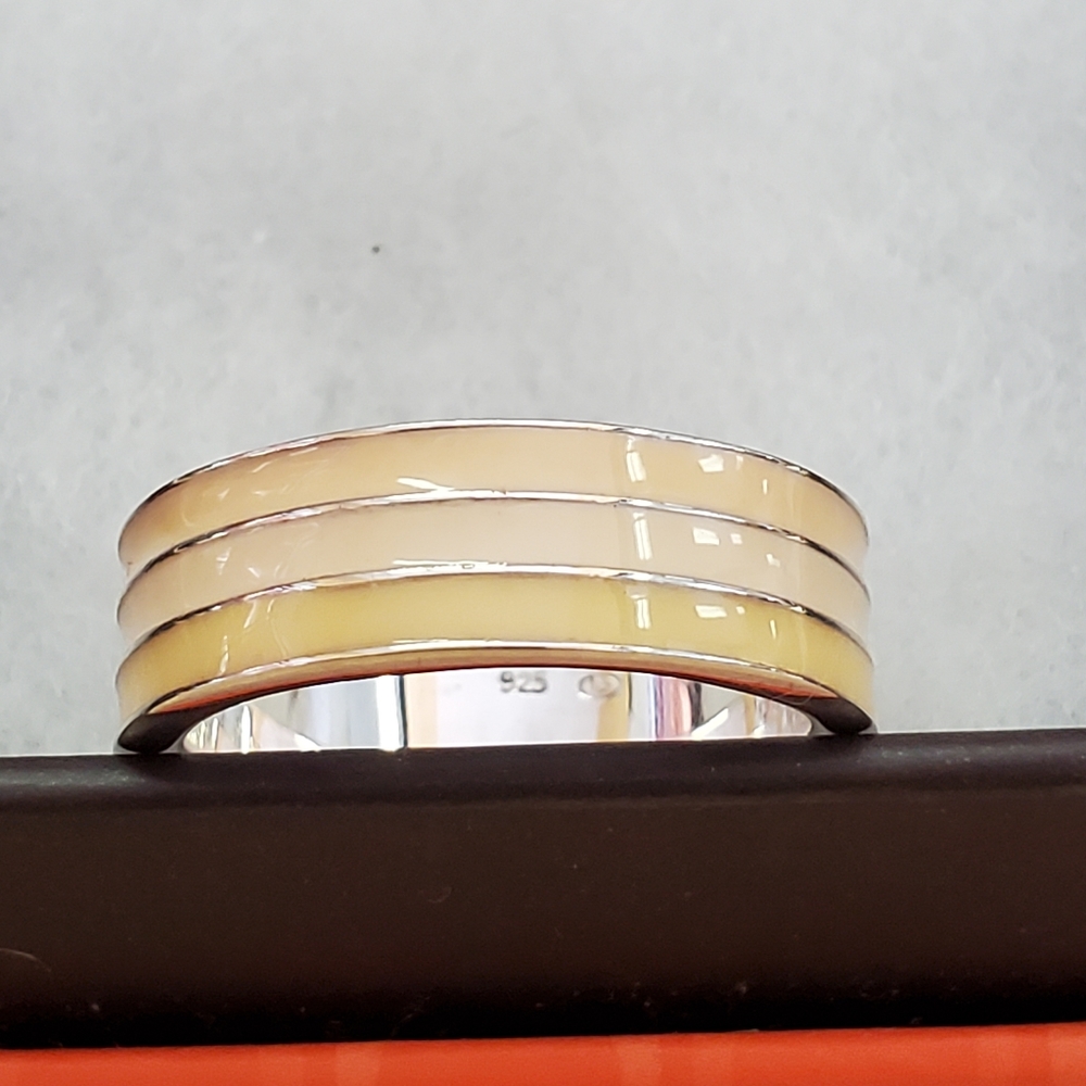 Ladies ring - Picture 3 of 5